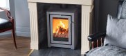 Foyer-a-bois-a-porte-ouvrante  I4 FS MODERN  fireplace-insert-contura-i4fs-modern-close-uk-900x400.jpg